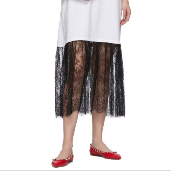 Authentic | Valentino Garavani | Rockstud Pointed Toe Flats | Red | Size 37.5 - Picture 7 of 9